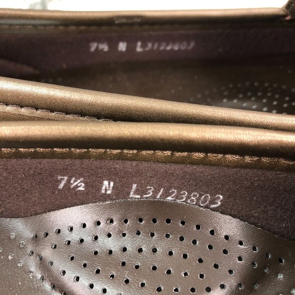 SAS Women's Size 7.5N Bronze Leather Comfort Slip On Closed Toe Loafers USA - Picture 12 of 12